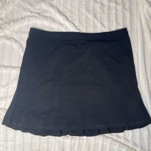 Lane Bryant Plus-Size 28 black fit and flair skirt with pleats EUC